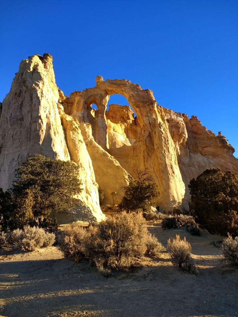 IMGGrovesner Arch in early morning_20171228_083342472_HDR
